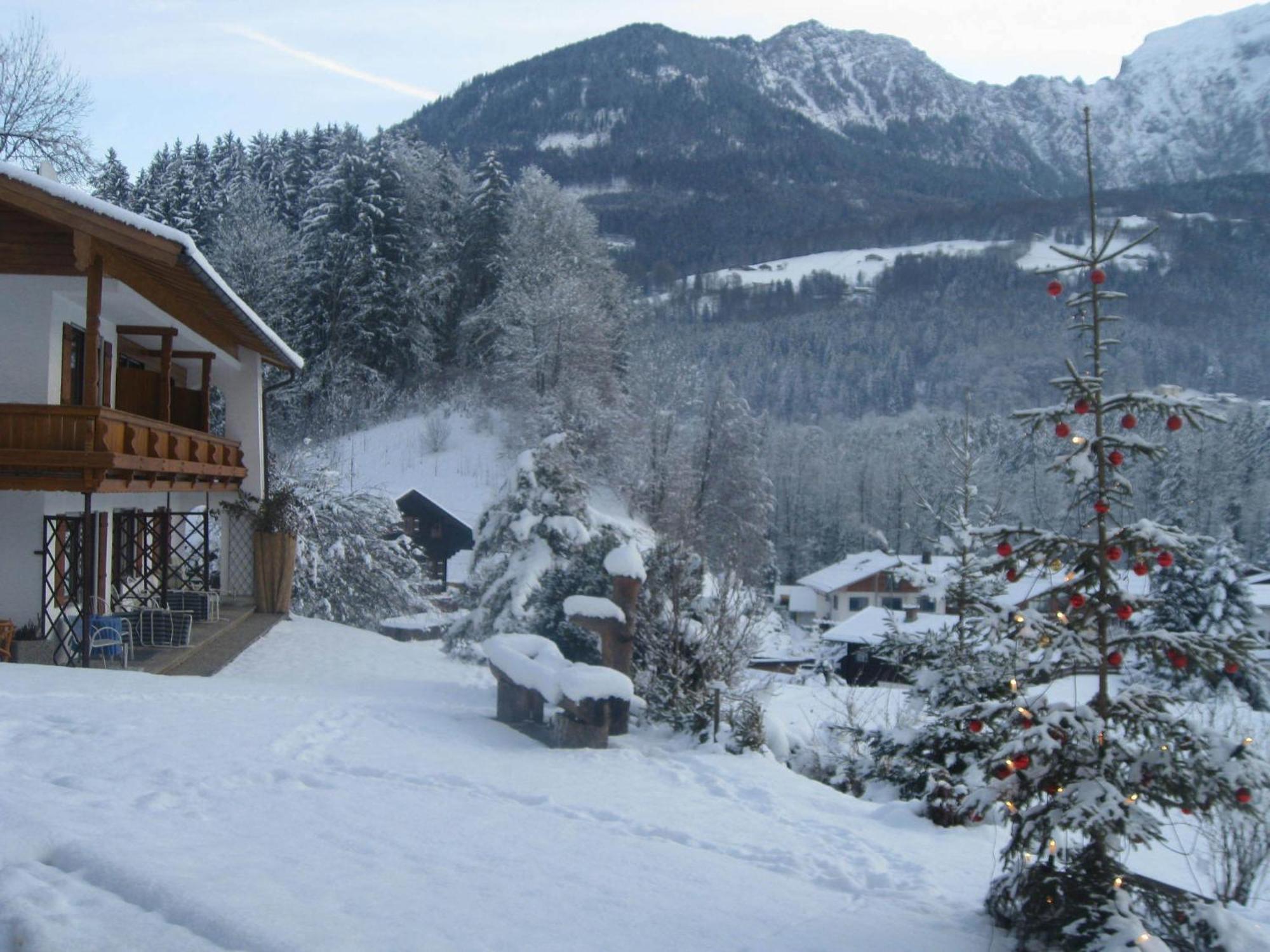 Tourist Hotel Boehm Schoenau am Koenigsee Exterior photo