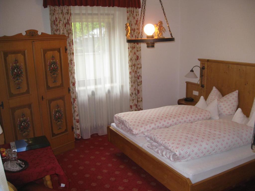 Tourist Hotel Boehm Schoenau am Koenigsee Exterior photo